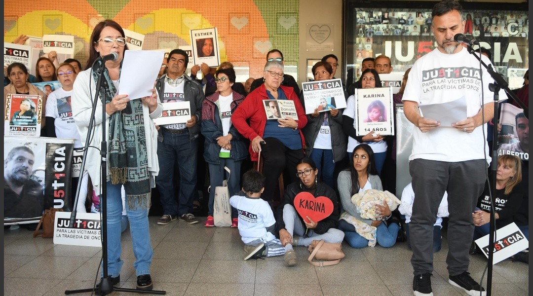 A 10 años de la tragedia de Once Sobrevivientes y familiares reclaman