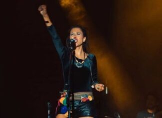 Folklorista demorada durante un operativo