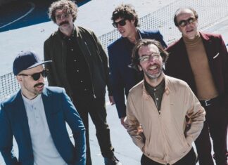 El Cuarteto de Nos difunde el recital en la vecina orilla