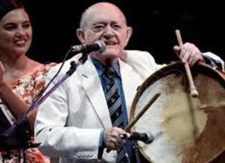 Recuerdan a Vitillo Ábalos a un año de su partida