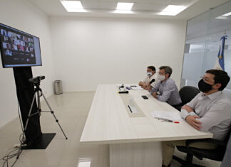 Coordinan acciones para el reinicio del servicio de transporte interurbano de pasajeros en el territorio provincial