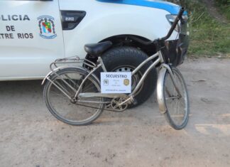 Aparecieron abandonados varios elementos robados