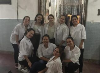 Alumnas de la Técnica N°1 en el Congreso de Gastronomía