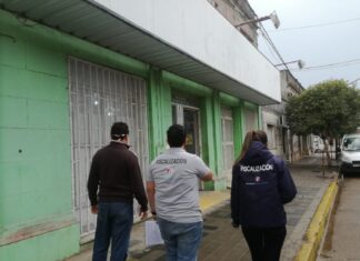 Cuatro comerciantes fueron multados por incumplimiento fiscal