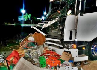 Un camión destruyó una casa rodante sobre Ruta 14