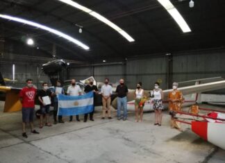 Egresaron seis nuevos pilotos de hidroaviones