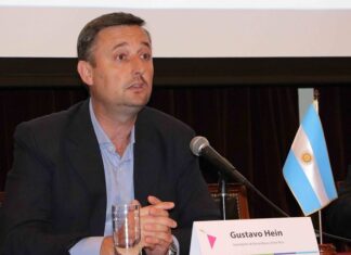 “La apertura de escuelas debería ser una urgencia para el Gobierno», expresó Hein