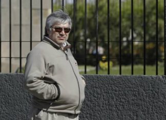 Aumenta la deuda de Lázaro Báez