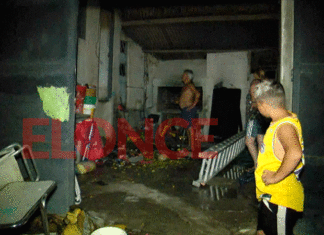 Niño prendió fuego una almohada y quemó la casa