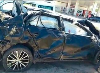 Despiste, vuelco y hay un joven en estado grave