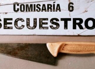 Atacó e hirió a su ex pareja delante de sus hijos