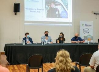 Acuerdo entre el Becario y los transportistas escolares