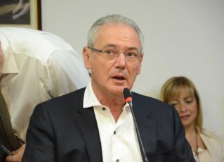 Benedetti cuestionó la negociación de Entre Ríos y destacó la de Córdoba