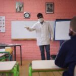 p2 – Farer sostuvo que La presencialidad es imprescindible