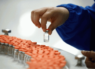 Comienzan a vacunar desde hoy en otros once establecimientos de salud