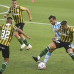 DEPORTES P 13 BANFIELD RACING