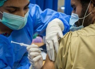 Inscriben a personas de entre 40 y 49 años sin comorbilidades