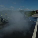 Pagina 7 5 de febrero 2021 se incendió un auto en autovía artigas1