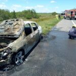 Pagina 7 5 de febrero 2021 se incendió un auto en autovía artigas2