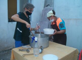 Retomaron la entrega de ayuda alimentaria a familias con necesidades