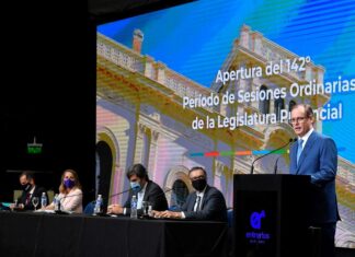 Gustavo Bordet habló ante la Asamblea Legislativa