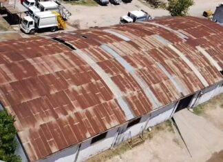 Continúan con la obra de cambio parcial del techo en los Talleres Municipales