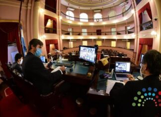 Diputados postergó la interpelación a Velázquez