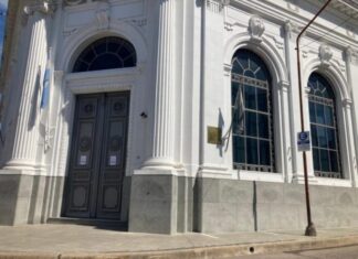 Los bancos atenderán normal