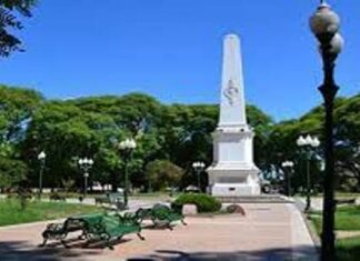 El Bibliomóvil llega a Concepción del Uruguay