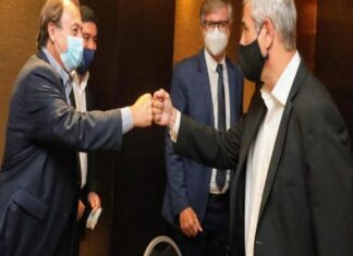 Gestionan las viviendas nacionales