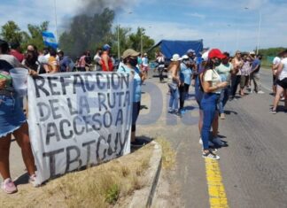 Vecinos protestaron en la ruta 12