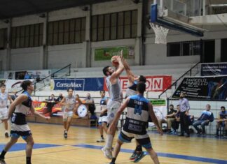 Regatas intentará seguir con los triunfos ante Racing