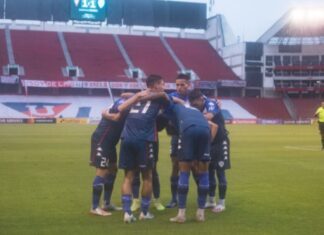 Vélez perdió ante la Liga de Quito
