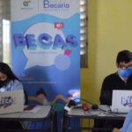 PÁGINA 8 BECAS