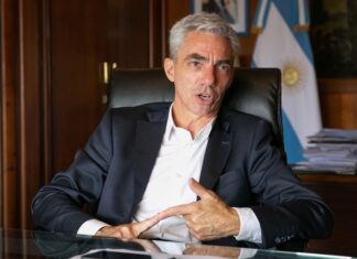 Murió el ministro Mario Meoni en un accidente automovilístico