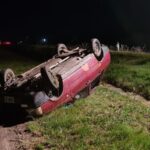 Pagina 7 29 de abril 2021 Un auto volcó por esquivar un animal sobre ruta 142