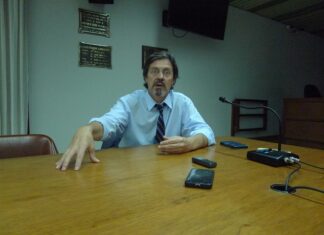 “Hay muchos casos para un tribunal popular”