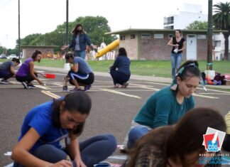 Día Internacional del Autismo: Proyectan un video para generar conciencia e inauguran un espacio de juegos