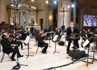 Concepción del Uruguay homenajeó a Astor Piazzolla