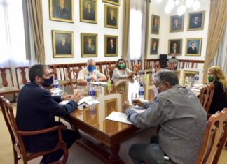 Reciben las inquietudes de los gremios estatales