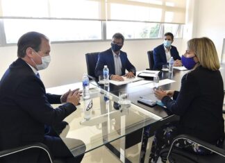 Diligenciaron obras de infraestructura educativa