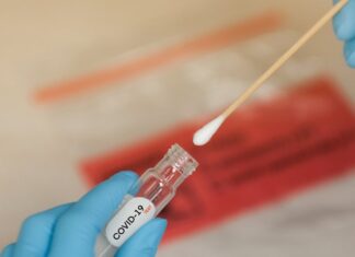 Otros cinco uruguayenses contrajeron coronavirus