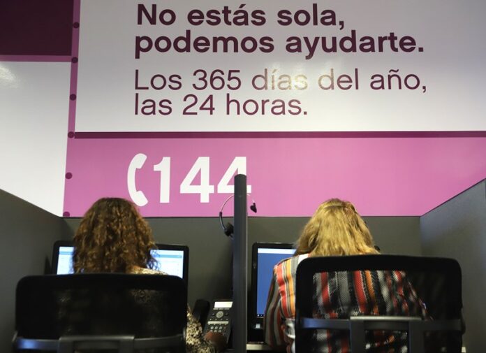 p8 - Impulsan la creación de un centro de ayuda para mujeres