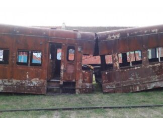 Vagones vendidos como chatarras