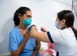 Llegaron más dosis de vacunas