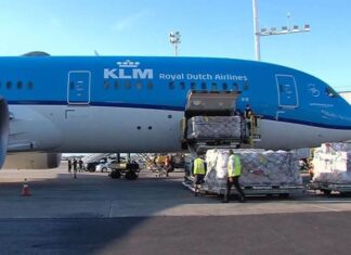 Llegaron 204 mil dosis de AstraZeneca por Covax