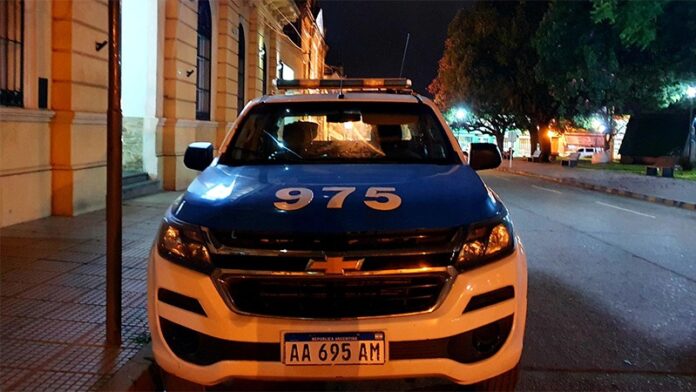 Pagina 6 4 de mayo 2021 Hubo dos heridos y un policía detenido