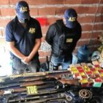 Pagina 6 5 de mayo 2021 descubrieron banda de policías que vendían armas