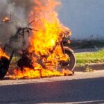 Pagina 6 7 de mayo 2021 Una moto se incendió por completo