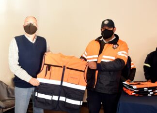 Otorgaron nueva indumentaria a municipales